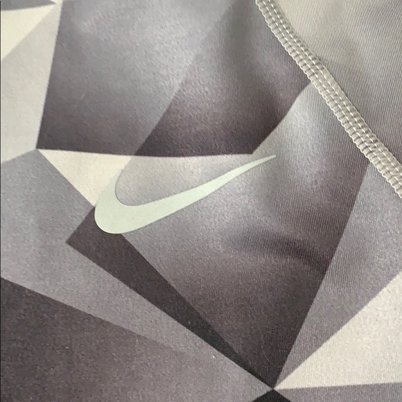 Nike leggings - Picture 3 of 3
